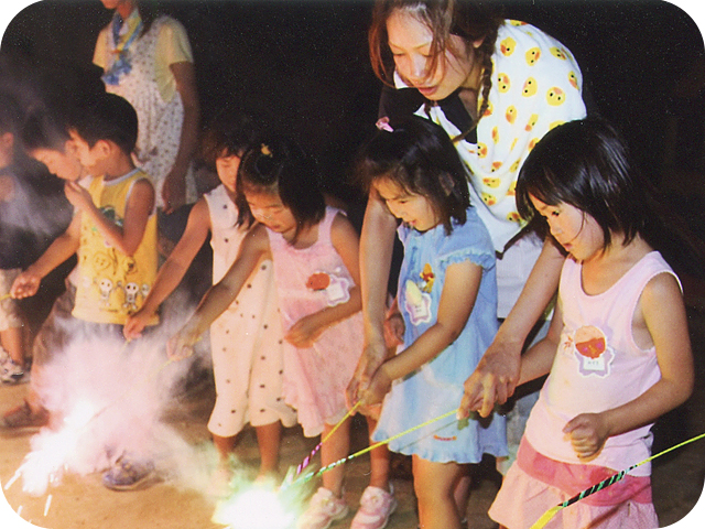 夜はみんなで花火☆